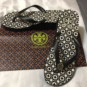 Tory Burch Wedge Black & White Flip-Flops Size 8